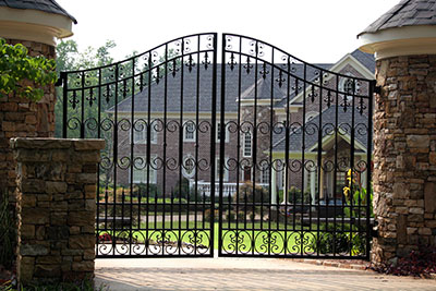 5 Issues with Electric Gates and Easy Ways to Fix Them